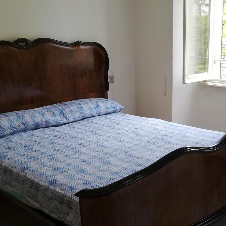 Residenza Santa Valeria Hotel Caglio ภายนอก รูปภาพ
