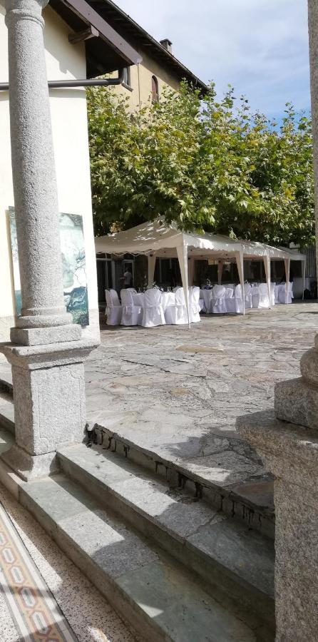 Residenza Santa Valeria Hotel Caglio ภายนอก รูปภาพ