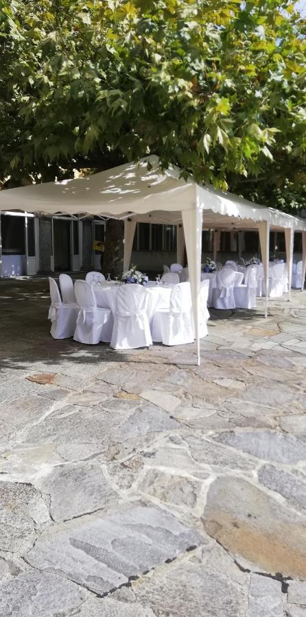 Residenza Santa Valeria Hotel Caglio ภายนอก รูปภาพ