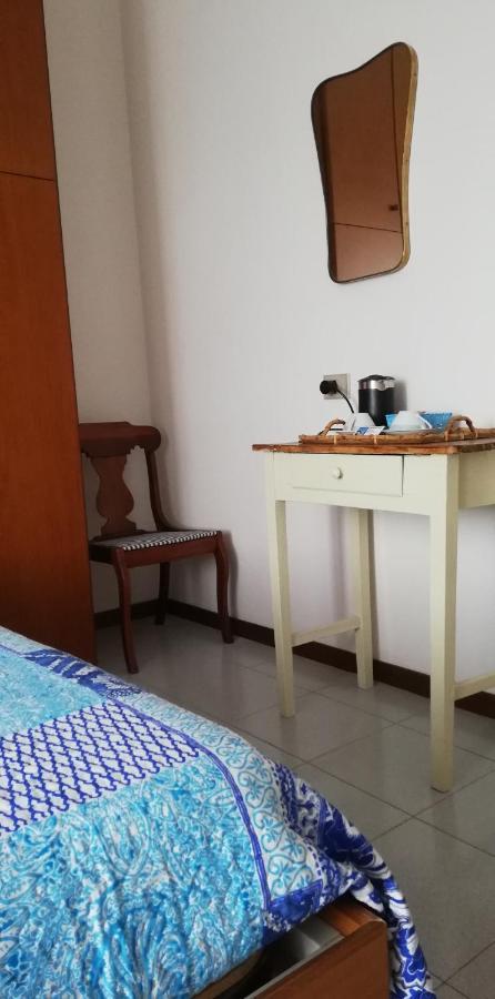 Residenza Santa Valeria Hotel Caglio ภายนอก รูปภาพ